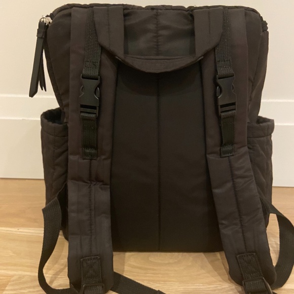 Skip Hop Diaper Bag - Picture 3 of 3